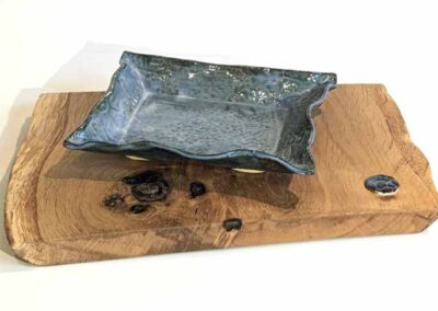 John Douglas and Nadine Blakemore JDNB32 Elm board with stoneware platter £80